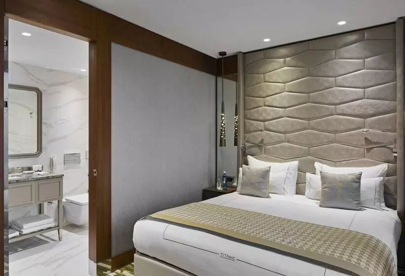 Fotos del hotel Titanic Chaussee Berlin:  11