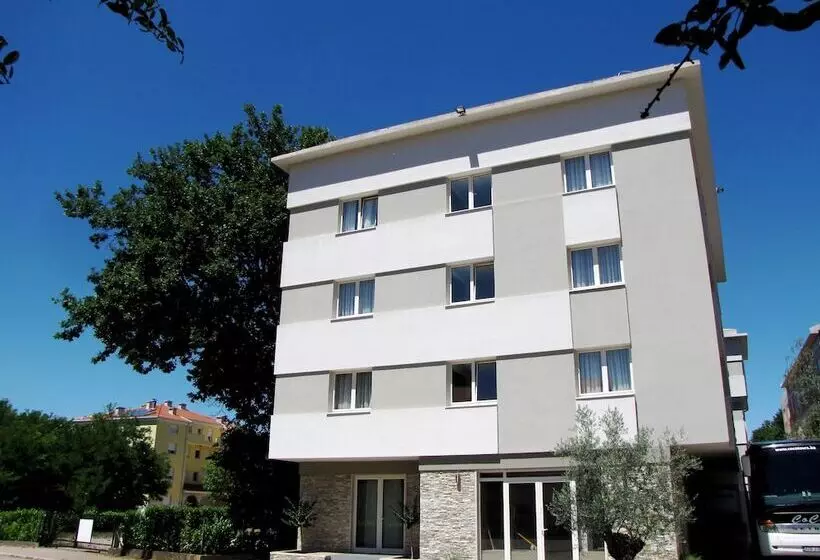 Fotos del hotel Wine  Cesarica:  18