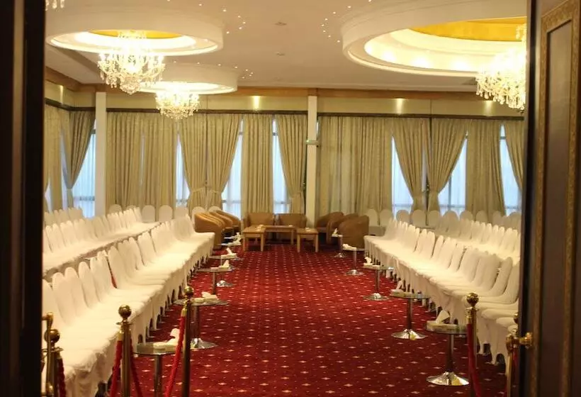 Fotos del hotel Meneur:  11