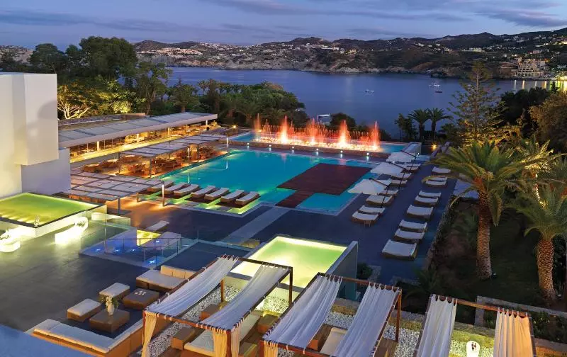 Fotos del hotel Out Of The Blue Capsis Elite Resort:  22