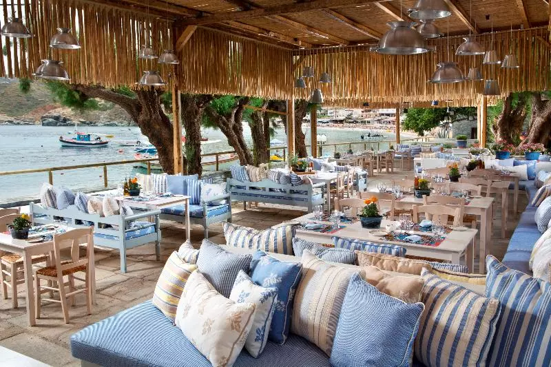 Fotos del hotel Out Of The Blue Capsis Elite Resort:  25