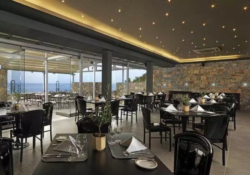 Fotos del hotel Out Of The Blue Capsis Elite Resort:  8