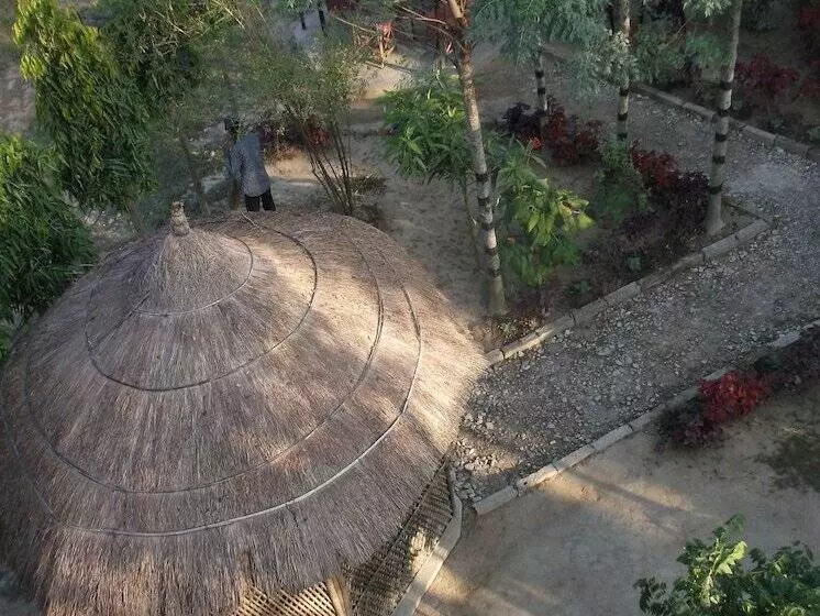 Fotos del hotel Park Inn Chitwan:  3