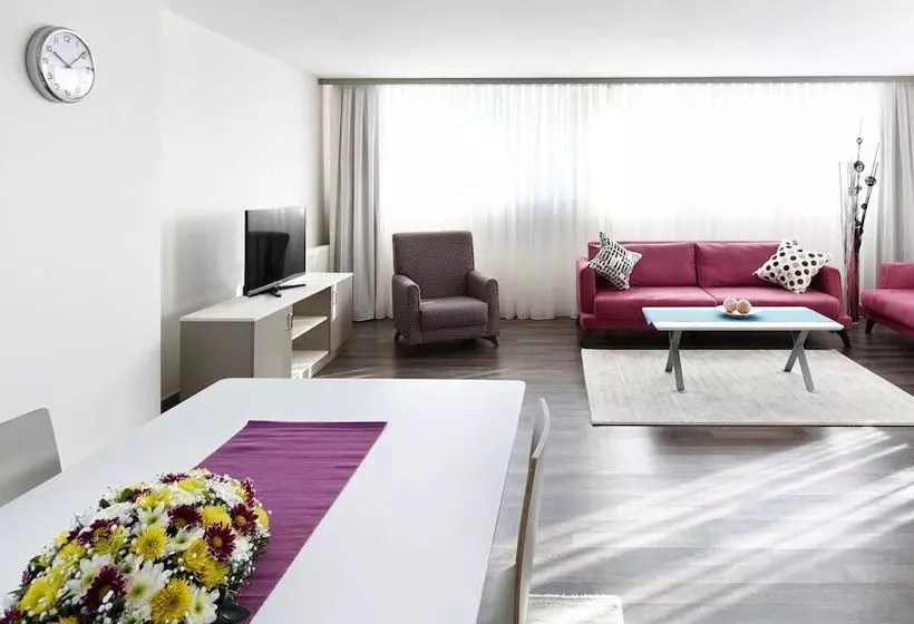 Fotos del hotel Prime Suites:  18