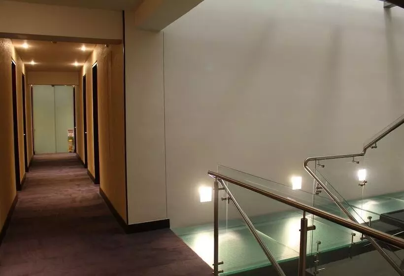 Fotos del hotel Santa Barbara Boutique:  3