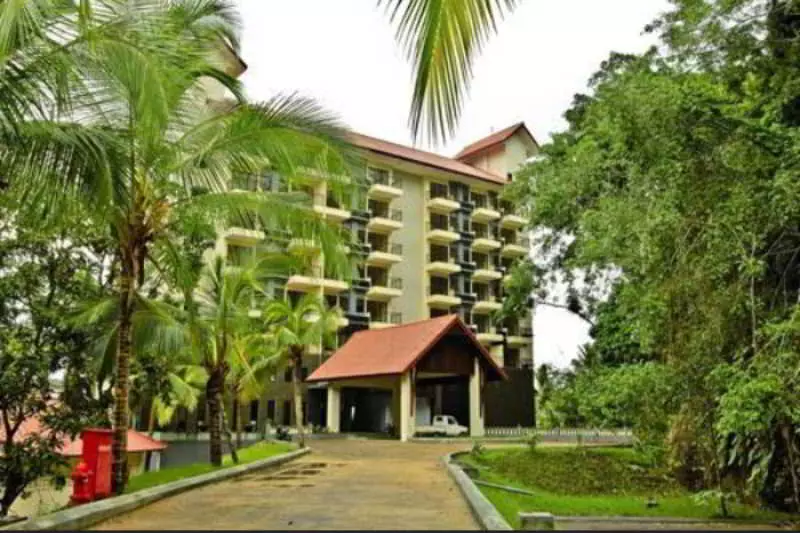 Laprima Hotel Flores