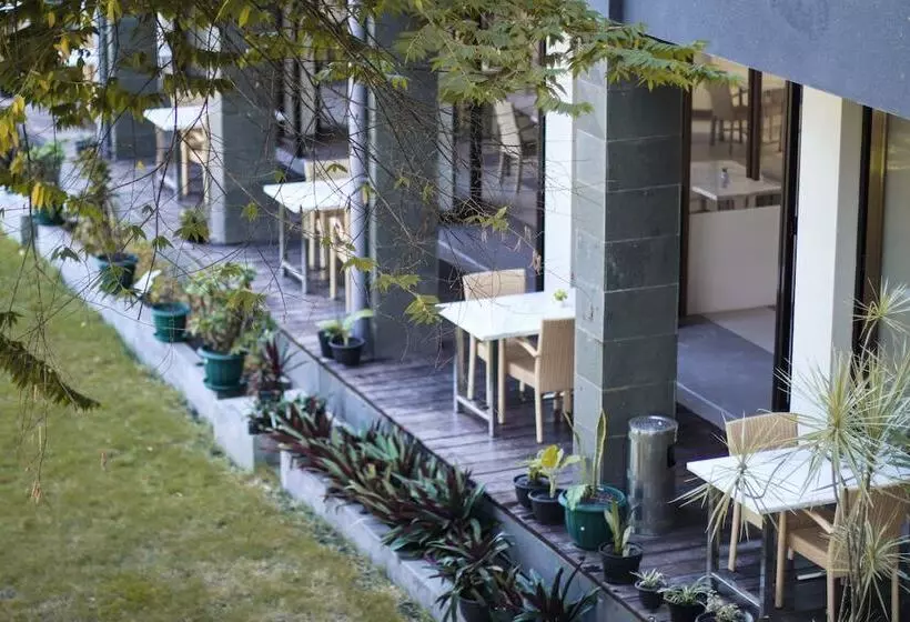 Fotos del hotel Laprima Hotel Flores:  7