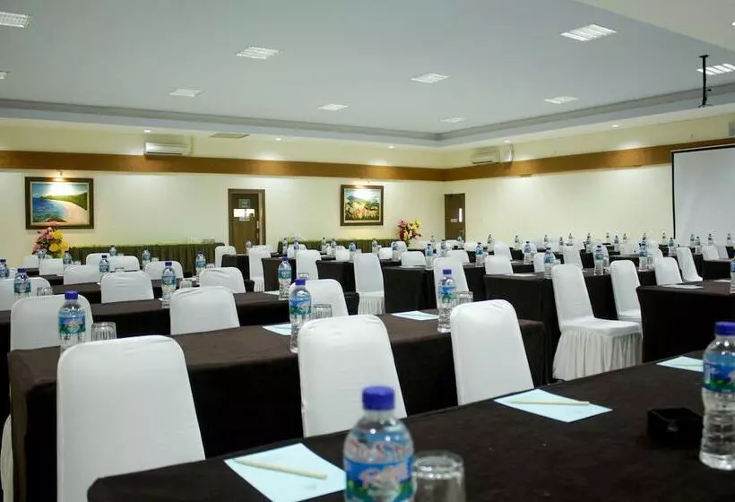 Fotos del hotel Laprima Hotel Flores:  18