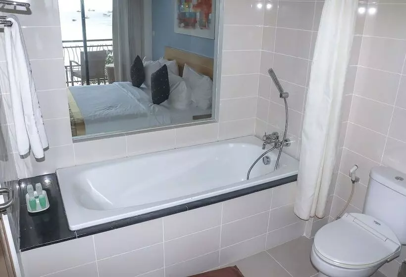 Fotos del hotel Laprima Hotel Flores:  15