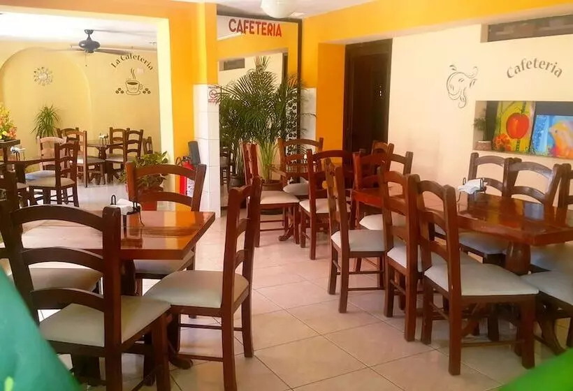 Fotos del hotel El Marques:  3