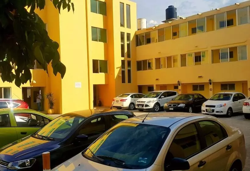 Fotos del hotel El Marques:  12