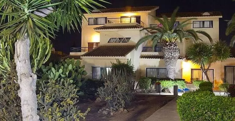 Fotos del hotel Makronisos Village:  8