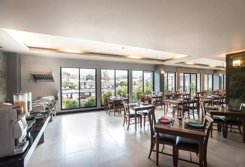 Fotos del hotel Savotel:  14