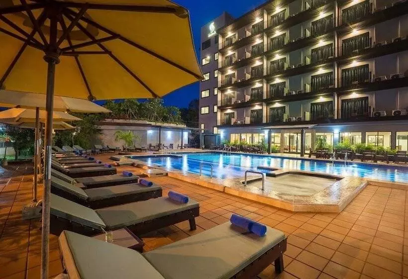 Fotos del hotel Savotel:  16