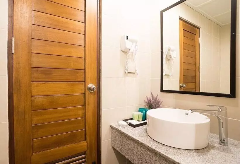 Fotos del hotel Savotel:  11