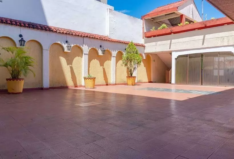 Fotos del hotel Ayenda Dinastia Real:  5