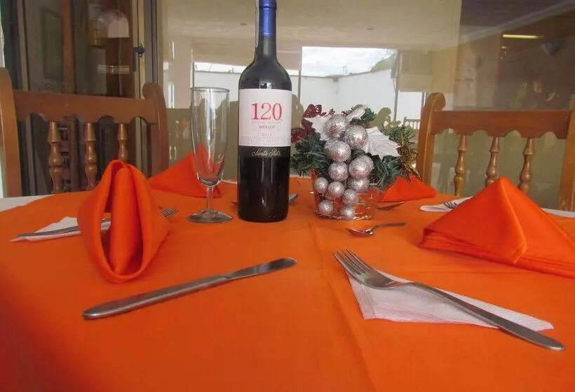 Fotos del hotel Ayenda Dinastia Real:  17