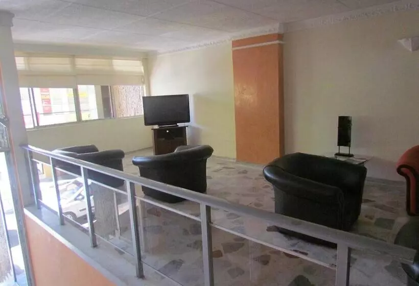 Fotos del hotel Ayenda Dinastia Real:  19