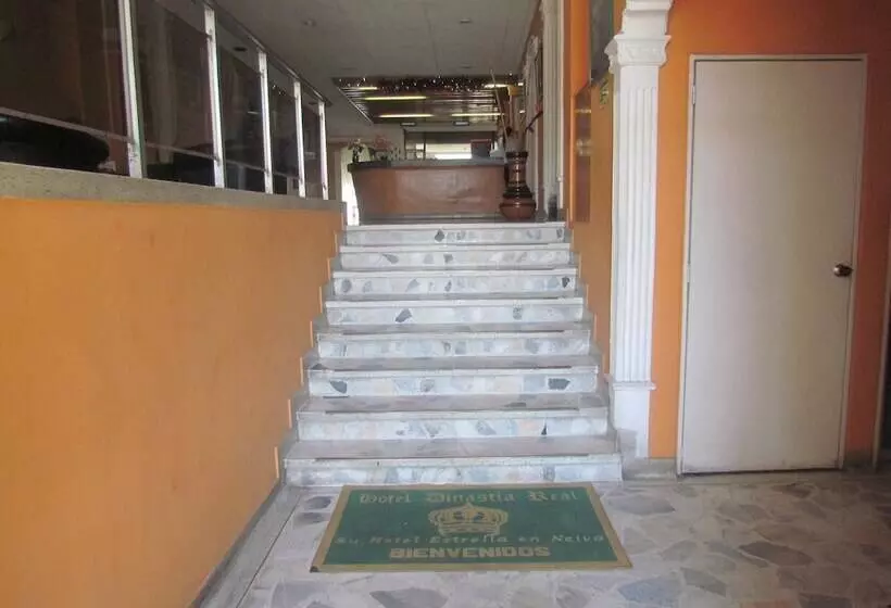 Fotos del hotel Ayenda Dinastia Real:  16