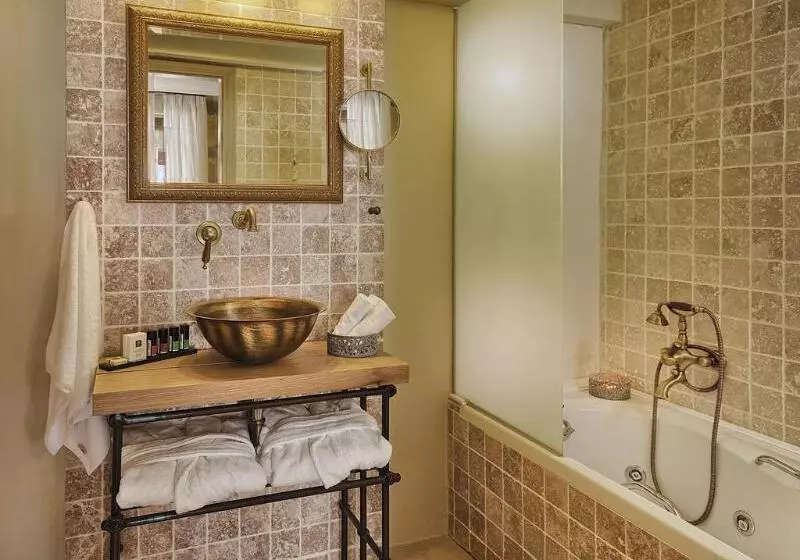 Fotos del hotel Kókkini Porta Rossa:  6