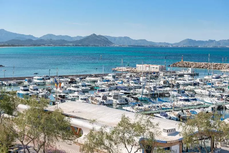 Fotos del hotel Llaut Boutique:  13