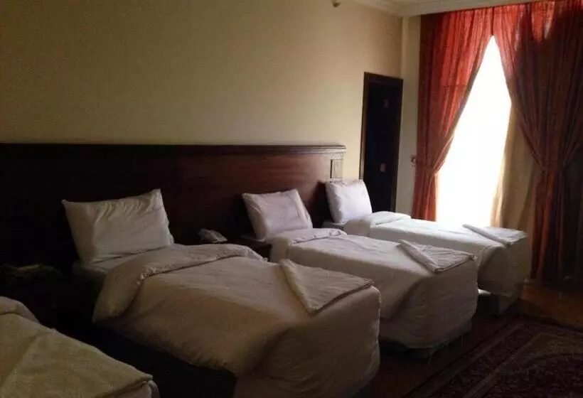 Fotos del hotel Qasr Alazzizia:  24