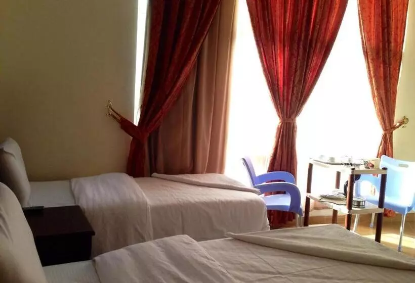 Fotos del hotel Qasr Alazzizia:  25