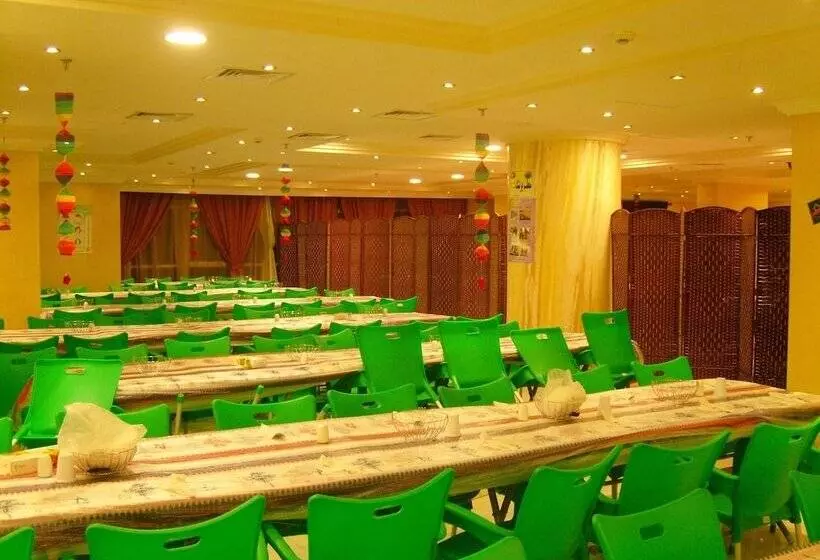 Fotos del hotel Qasr Alazzizia:  5