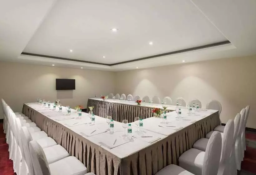 Fotos del hotel Ramada Plaza By Wyndham Agra:  18