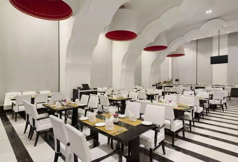 Fotos del hotel Ramada Plaza By Wyndham Agra:  5