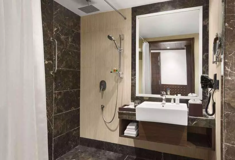 Fotos del hotel Ramada Plaza By Wyndham Agra:  9