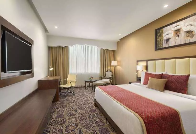 Fotos del hotel Ramada Plaza By Wyndham Agra:  16