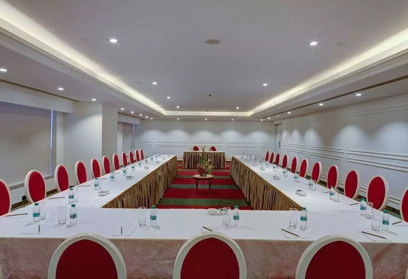 Fotos del hotel Ramada Plaza By Wyndham Agra:  14