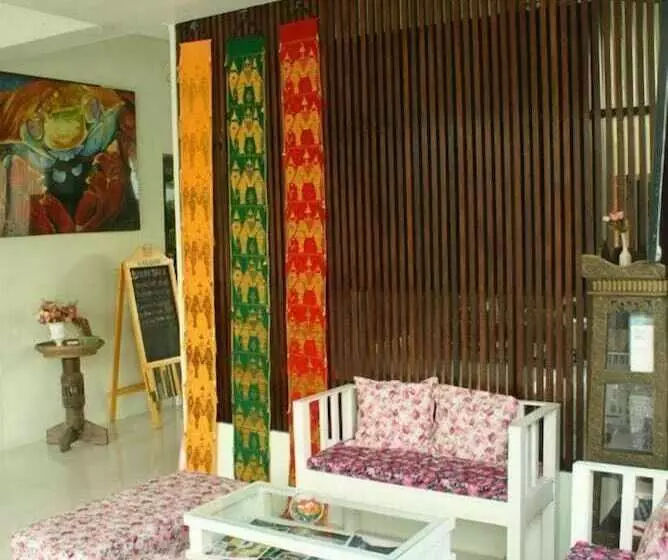 Fotos del hotel Bupatara:  13