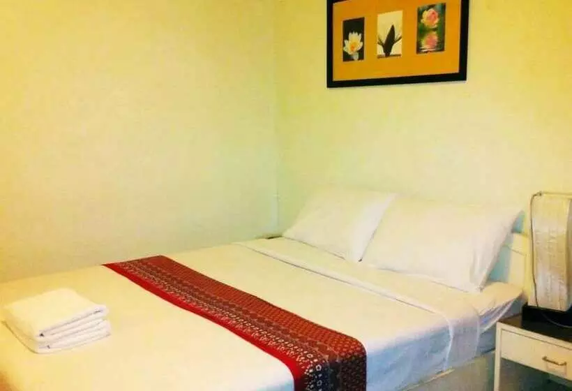 Fotos del hotel Bupatara:  9