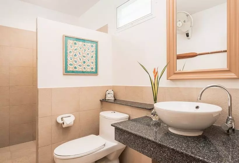 Fotos del hotel King's Garden Resort:  5