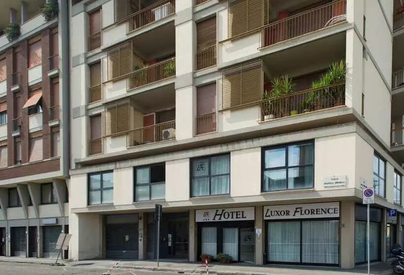 Fotos del hotel Luxor Florence:  7