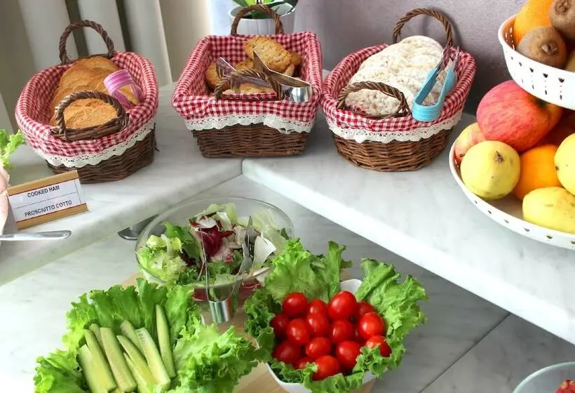 Fotos del hotel Luxor Florence:  9