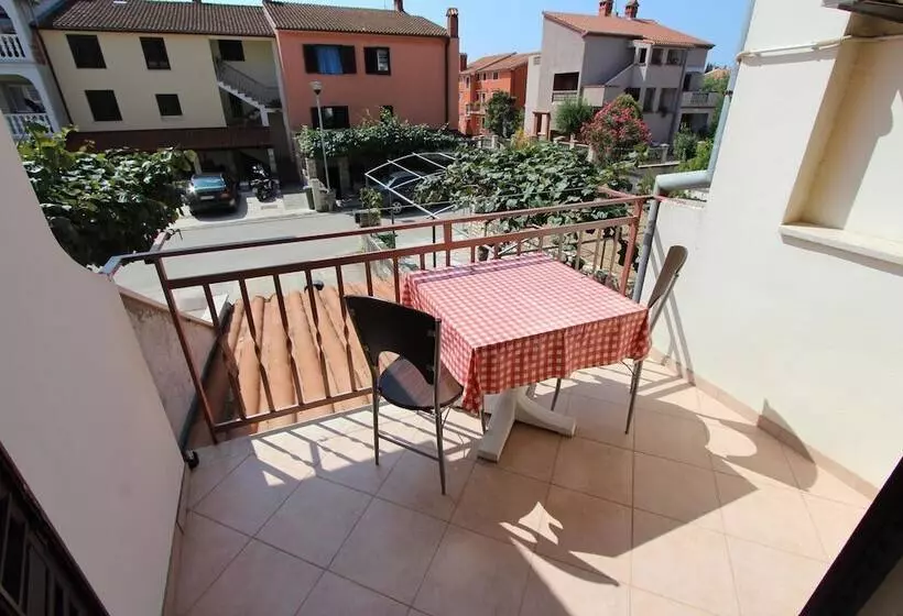 Fotos del hotel Room And Apartments Mariza:  12