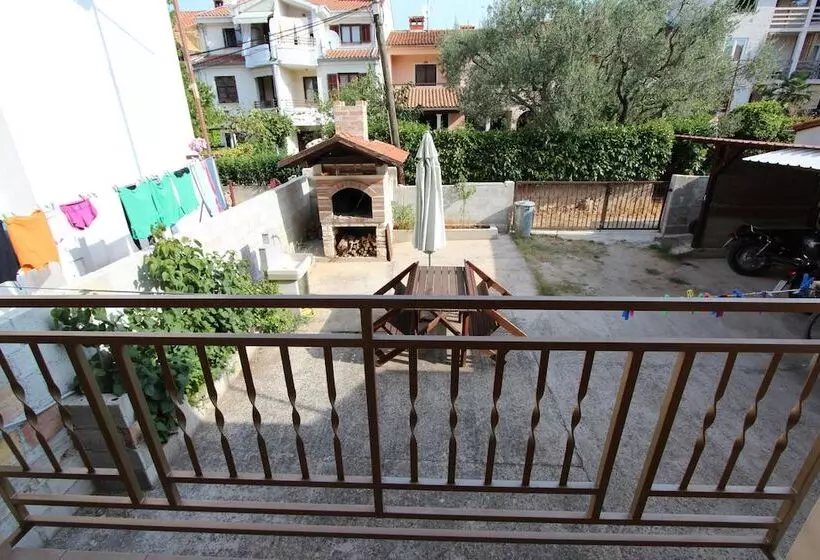 Fotos del hotel Room And Apartments Mariza:  10