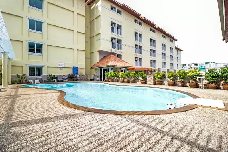 Fotos del hotel Suchaya House:  15