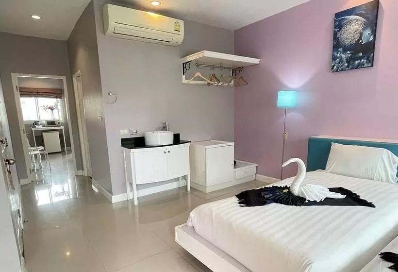 Fotos del hotel Wonderful Pool House At Kata:  10