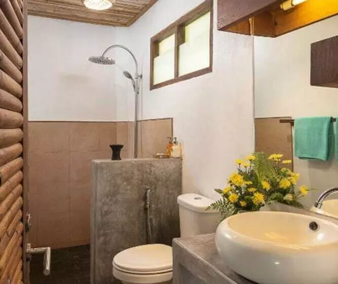 Fotos del hotel The Jungle Club:  6