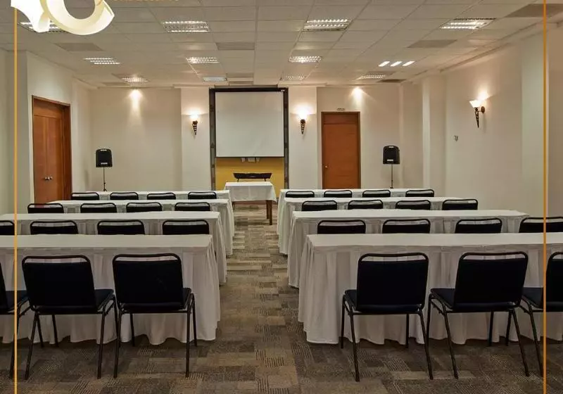 Fotos del hotel La Pergola:  13