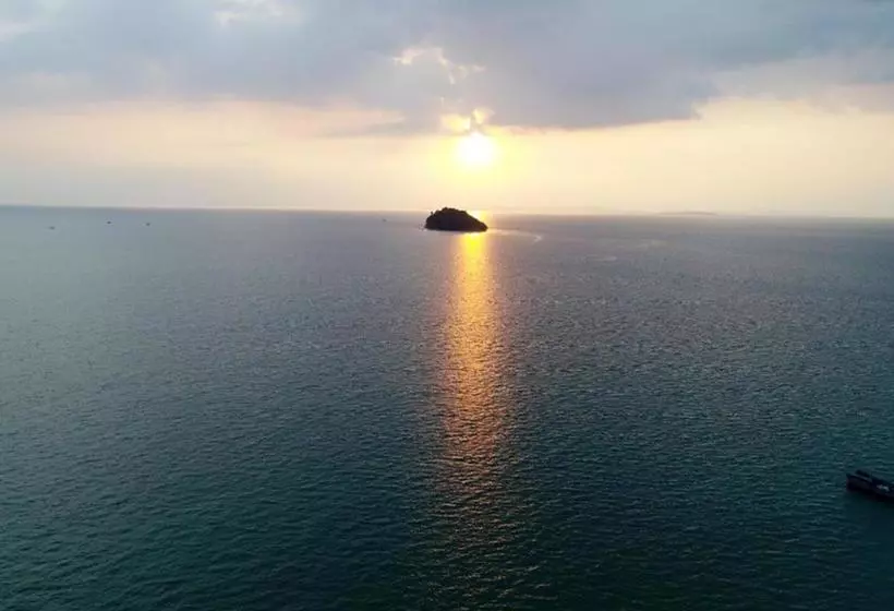 Fotos del hotel Naia Resort:  10