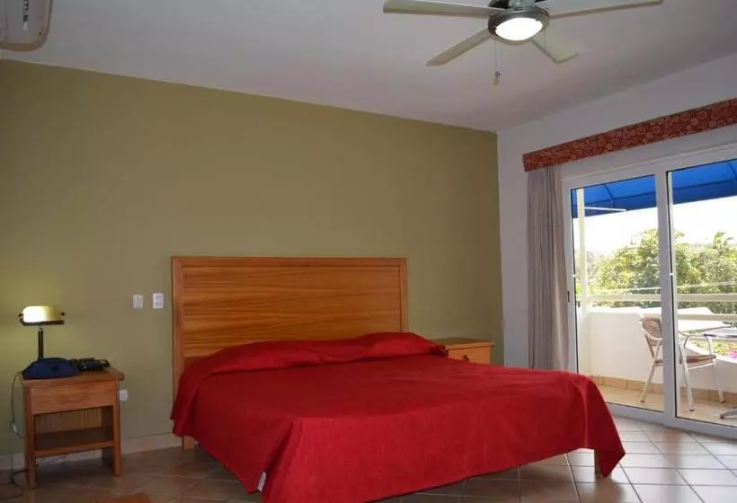 Fotos del hotel New Garden:  10