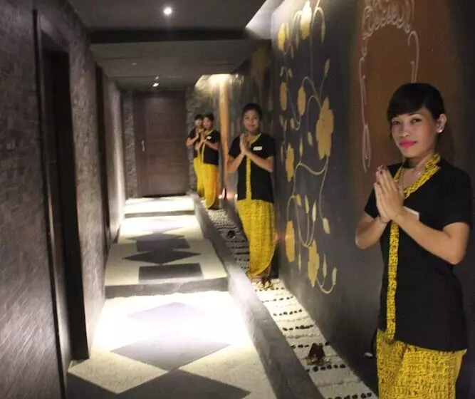 Fotos del hotel Tabla Pride:  22