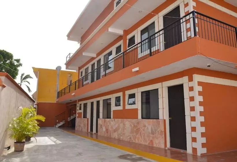 Fotos del hotel Terracota Corner Rooms:  10