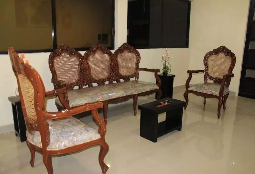 Fotos del hotel Terracota Corner Rooms:  25