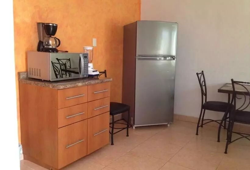 Fotos del hotel Terracota Corner Rooms:  8